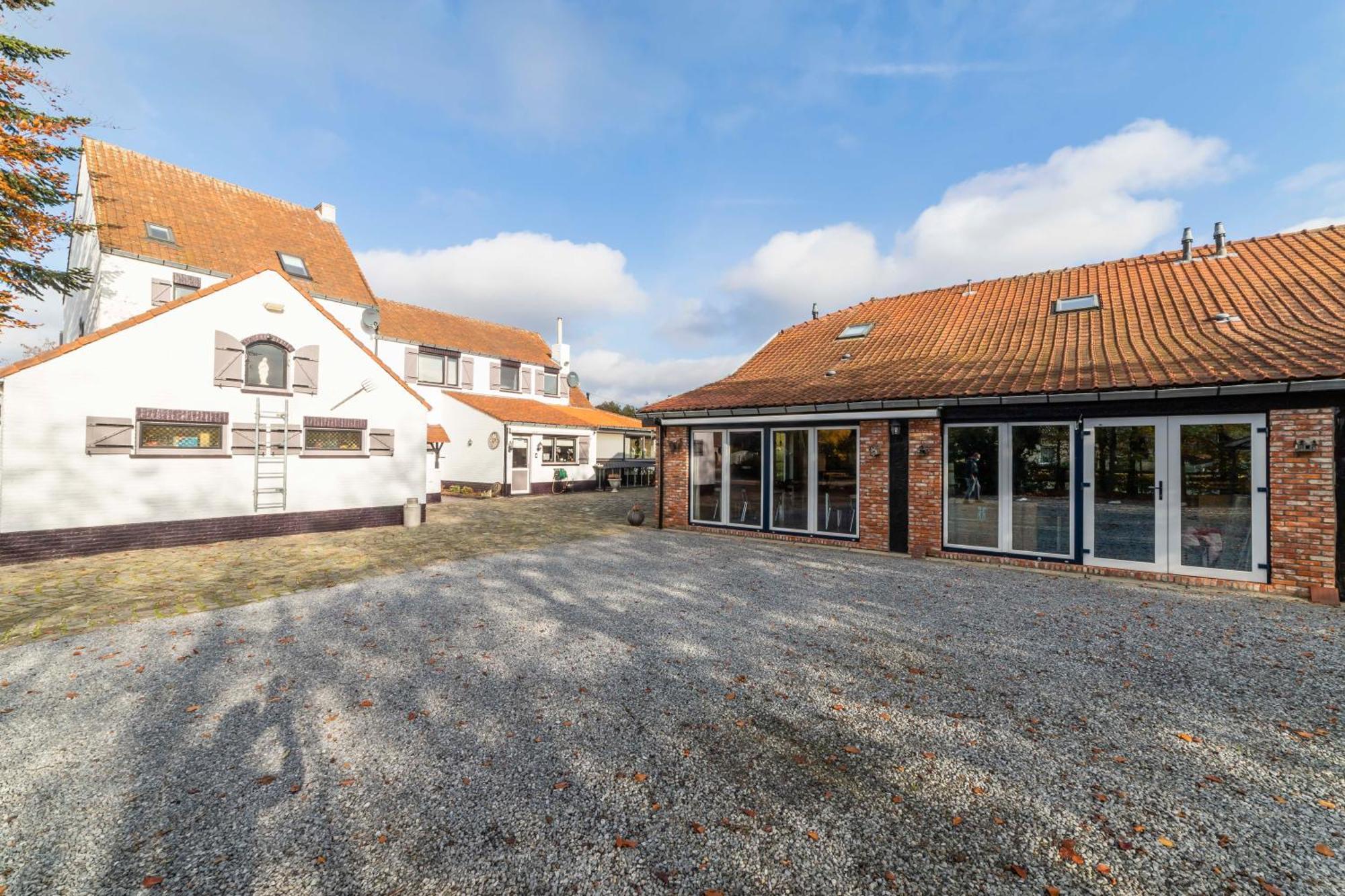 B&B De Kroonhoeve Beringen Exteriör bild