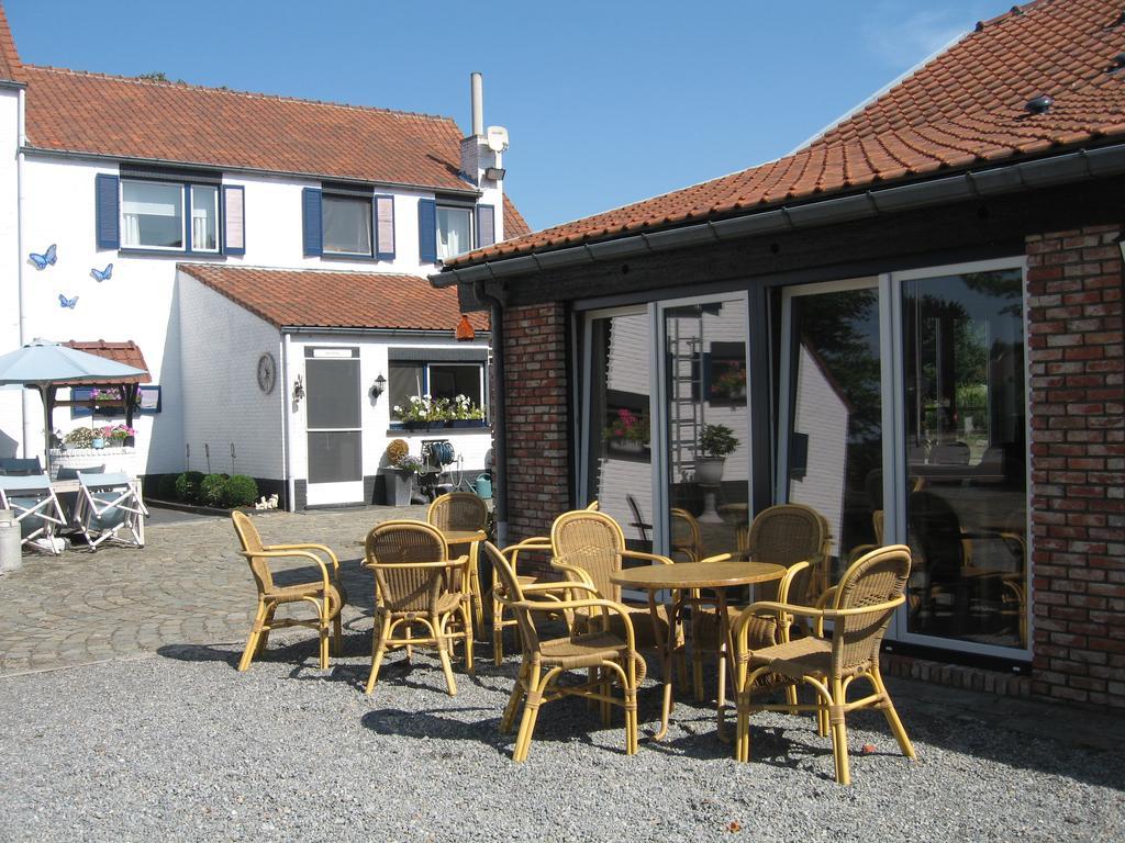 B&B De Kroonhoeve Beringen Exteriör bild